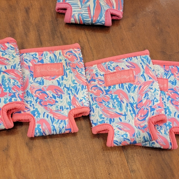 Lilly Pulitzer Set insulated Cooler and Cooler Tote with coozie and wine sleeve - Picture 3 of 9